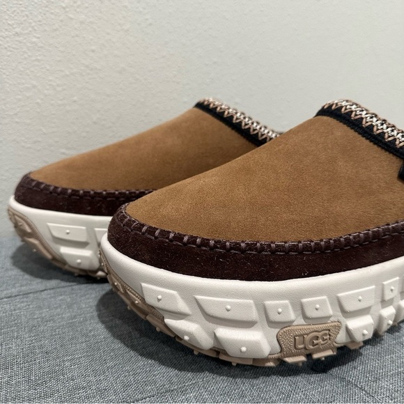 **NWOT** UGG Venture Daze Platform Slip-On Shoe main image 6